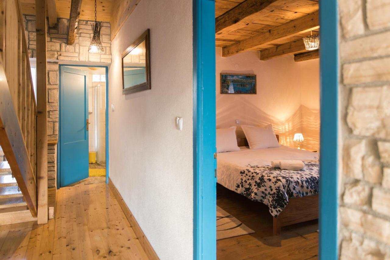 Rustic Apartment Mariva ลิยูบาช ภายนอก รูปภาพ