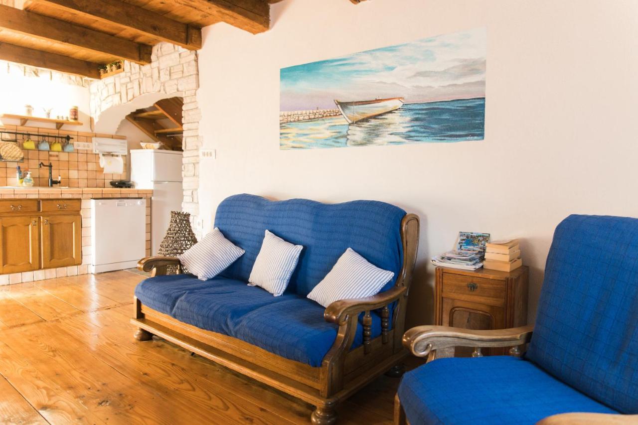 Rustic Apartment Mariva ลิยูบาช ภายนอก รูปภาพ