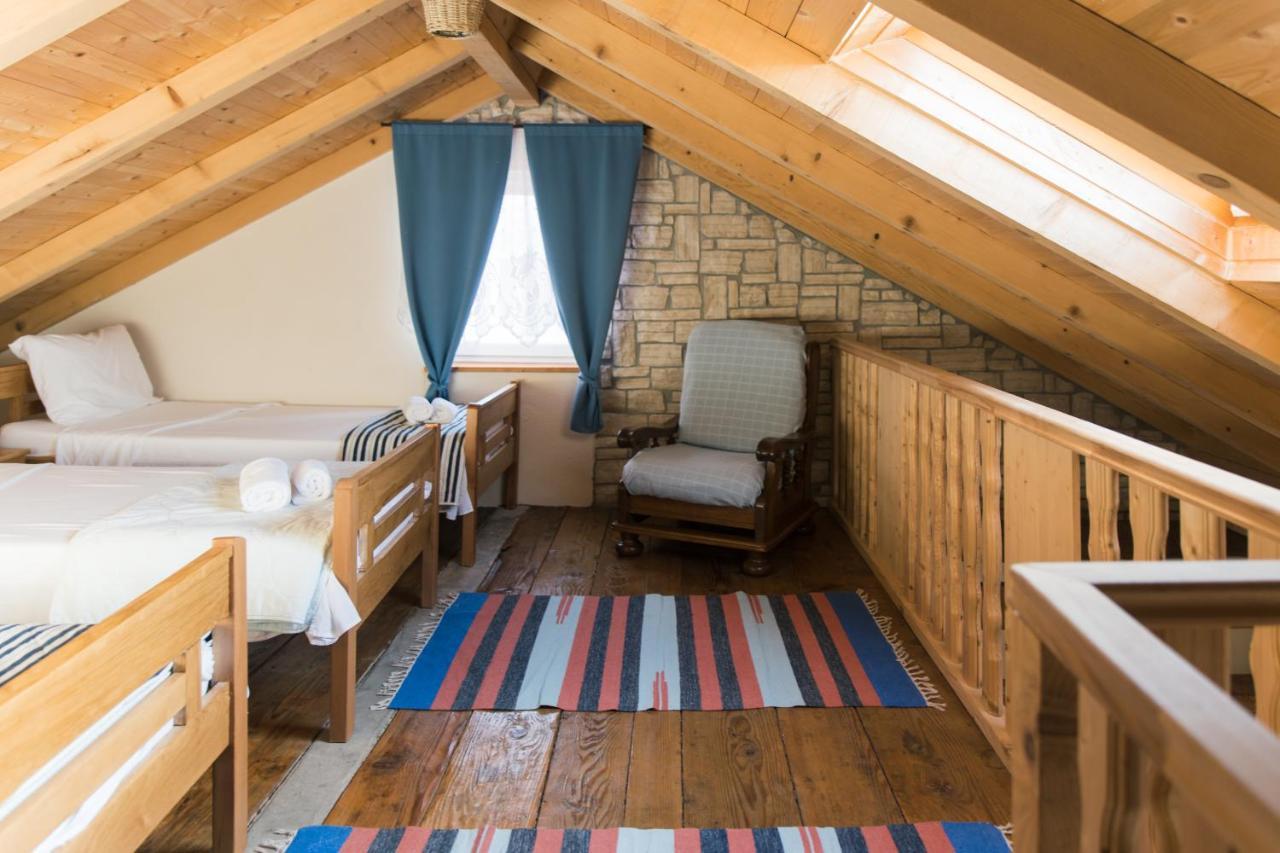 Rustic Apartment Mariva ลิยูบาช ภายนอก รูปภาพ